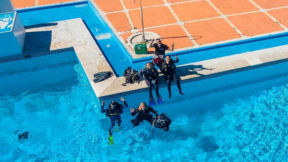 Indigo Divers – Dive Center & Shop