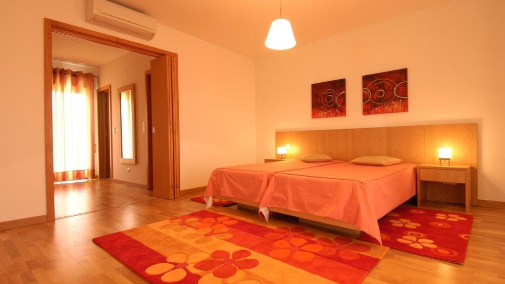 Apartamentos Turísticos Orada